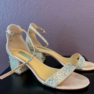 SB-Mari Champagne Betsy Johnson Rhinestone Heels!